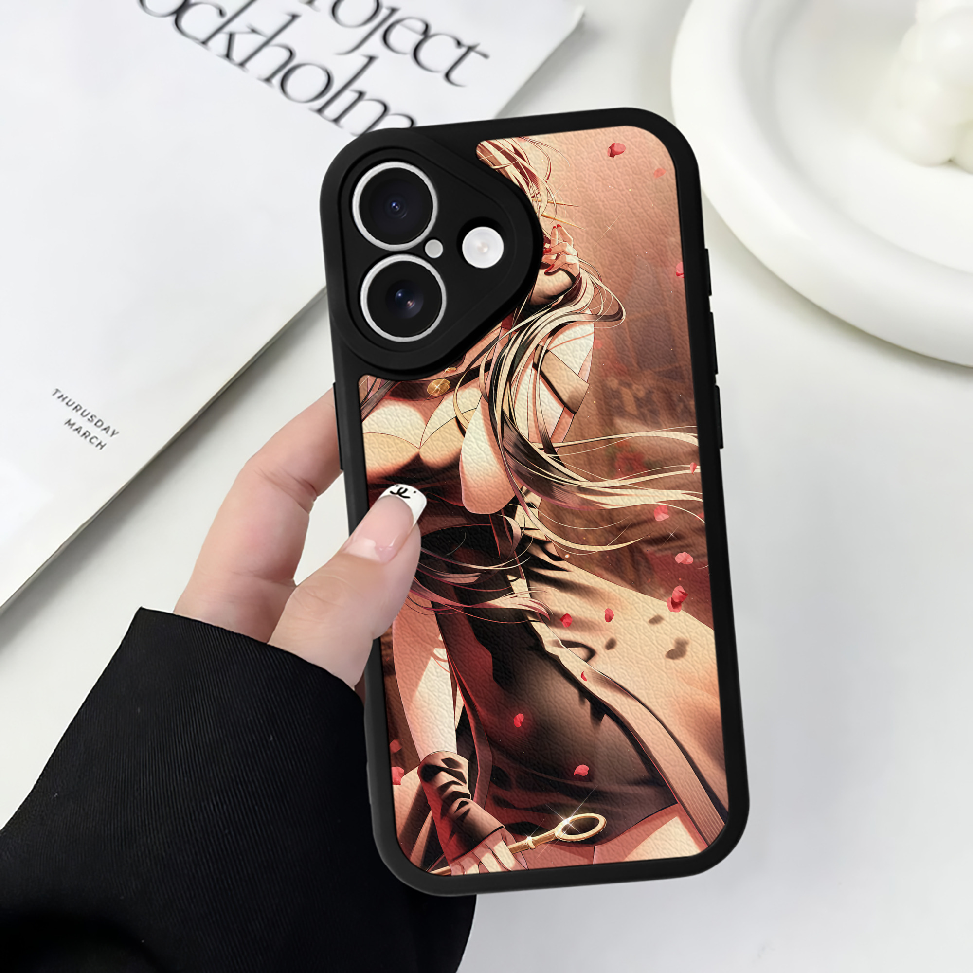 （画像用） SPY×FAMILY间谍家家酒 【iPhone 16シリーズ対応】シリコンスマホケース（レザー調） 材質：シリコン